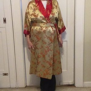 Kimono-style bathrobe